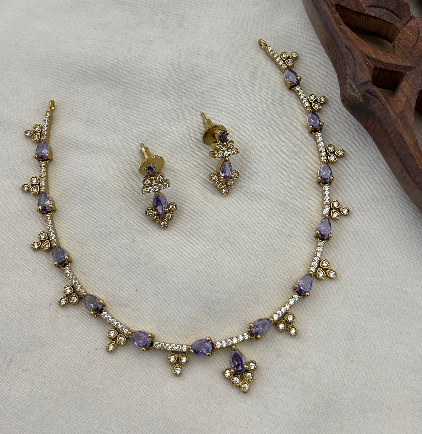 Matte necklace-10